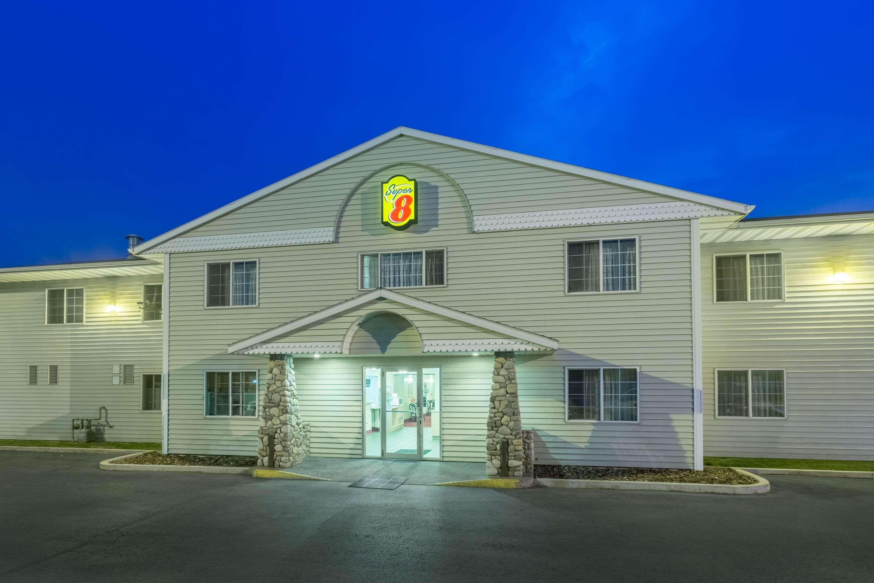 Super 8 By Wyndham Hamilton Hotel Kültér fotó